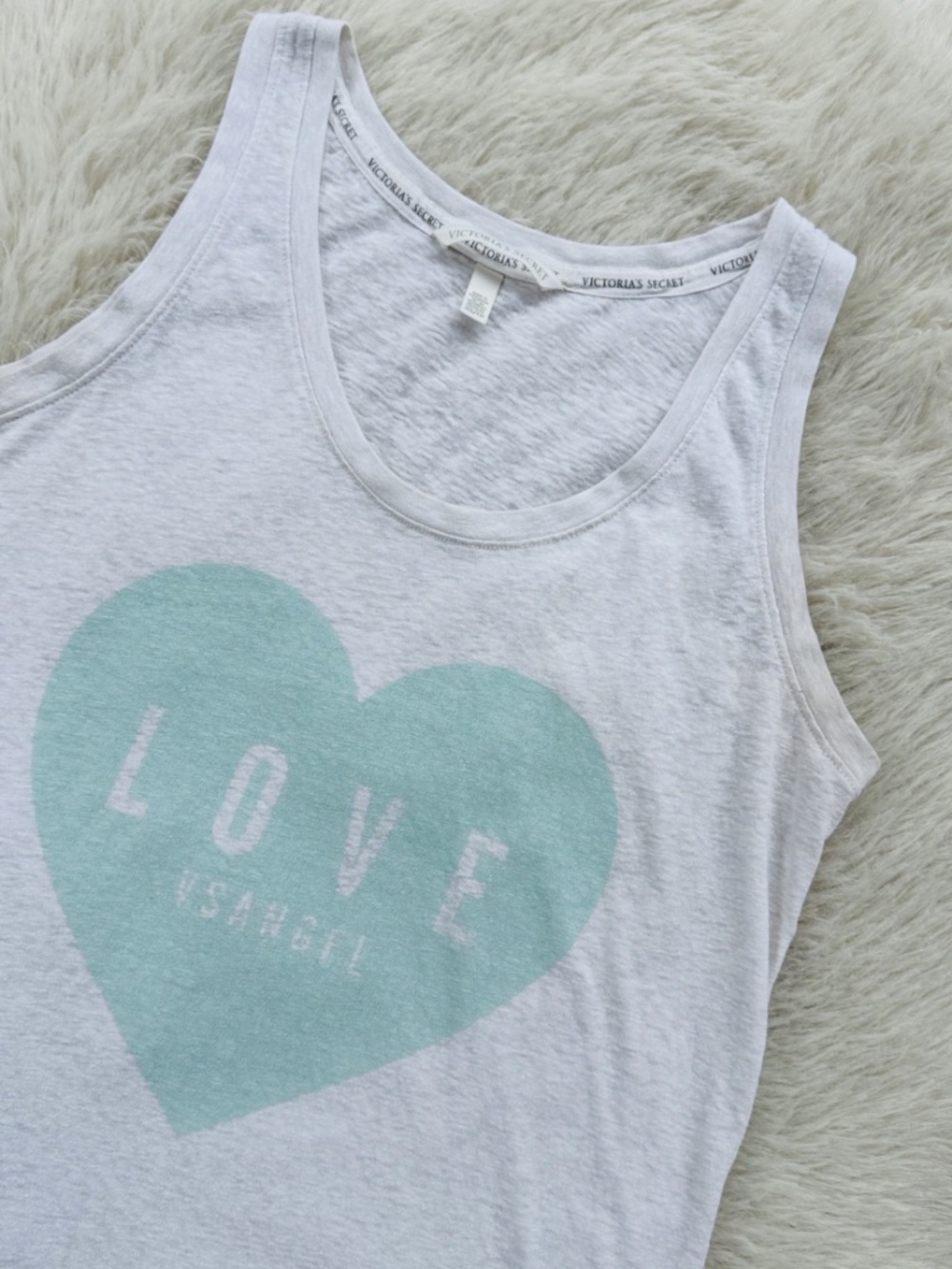 Victoria's Secret Angels Heart Graphic Tank XS White/Mint Blue